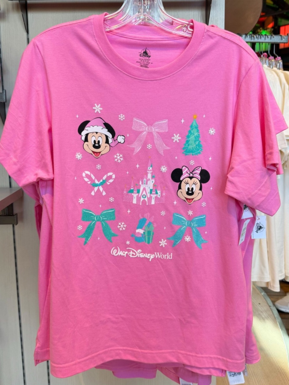 Disney pink Christmas tee size XL NWT